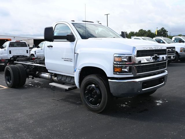 2024 Chevrolet Silverado MD Work Truck