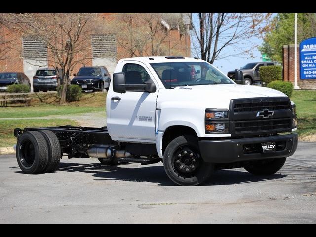 2024 Chevrolet Silverado MD Work Truck