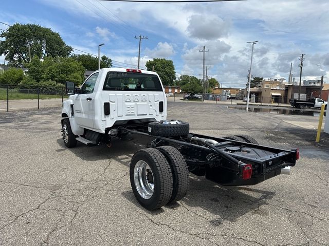 2024 Chevrolet Silverado MD Work Truck