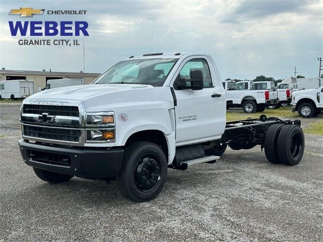 2024 Chevrolet Silverado MD Work Truck