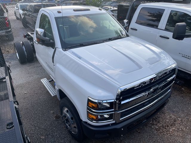 2024 Chevrolet Silverado MD Work Truck