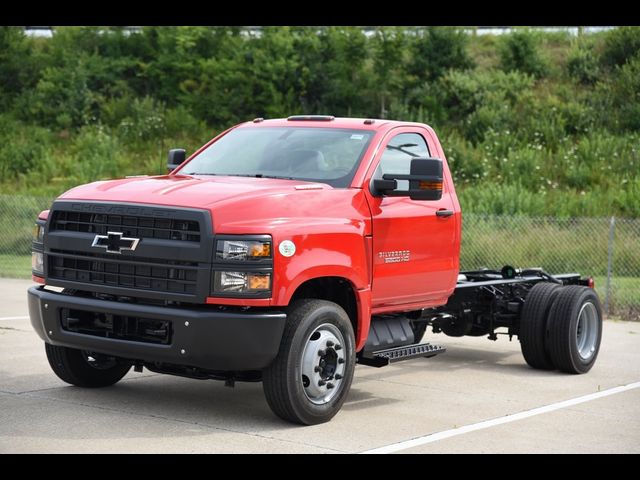 2024 Chevrolet Silverado MD Work Truck