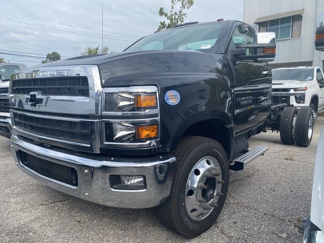 2024 Chevrolet Silverado MD Work Truck