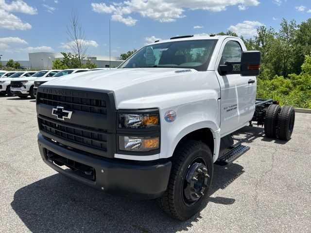 2024 Chevrolet Silverado MD Work Truck