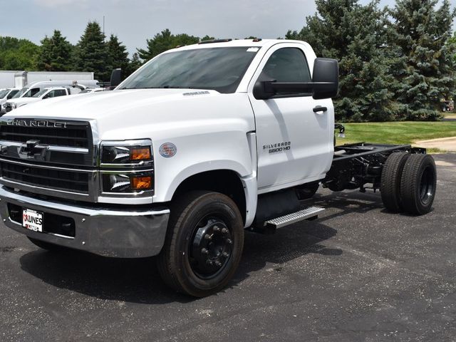 2024 Chevrolet Silverado MD Work Truck