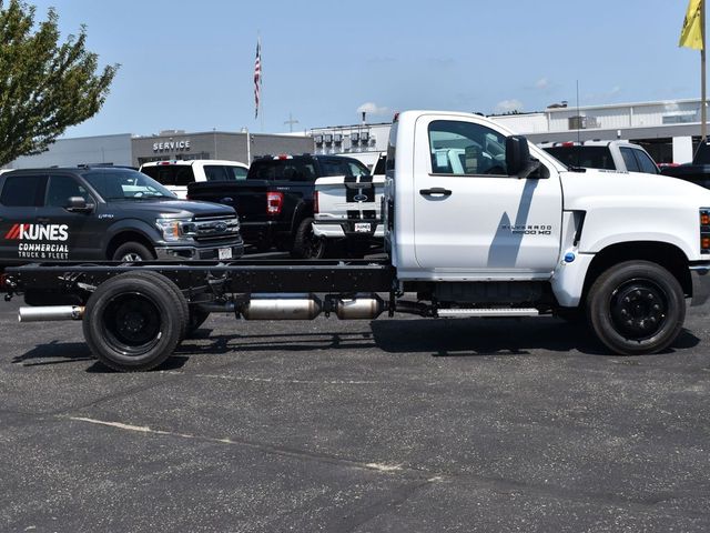 2024 Chevrolet Silverado MD Work Truck