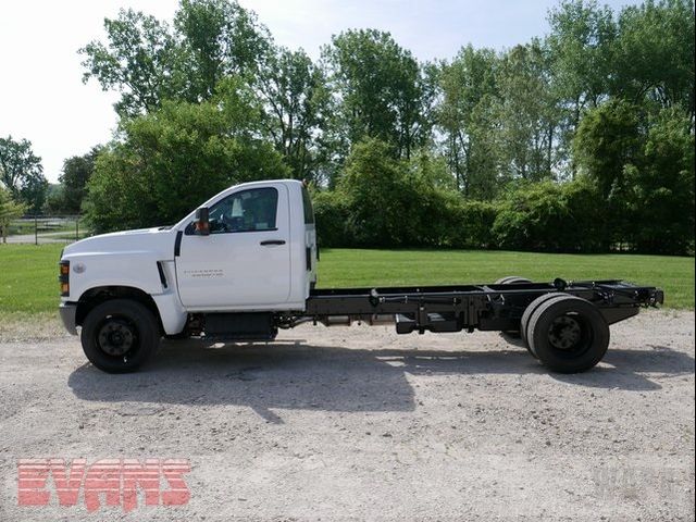 2024 Chevrolet Silverado MD Work Truck