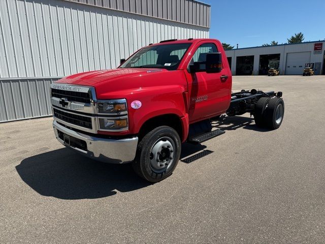 2024 Chevrolet Silverado MD Work Truck