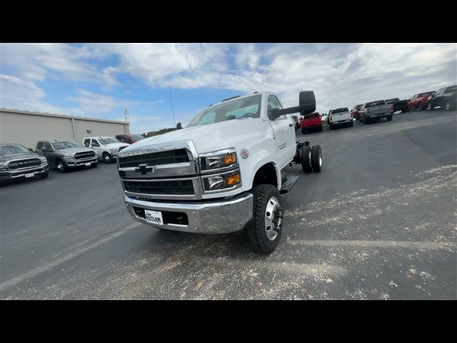 2024 Chevrolet Silverado MD Work Truck