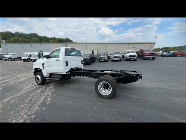 2024 Chevrolet Silverado MD Work Truck