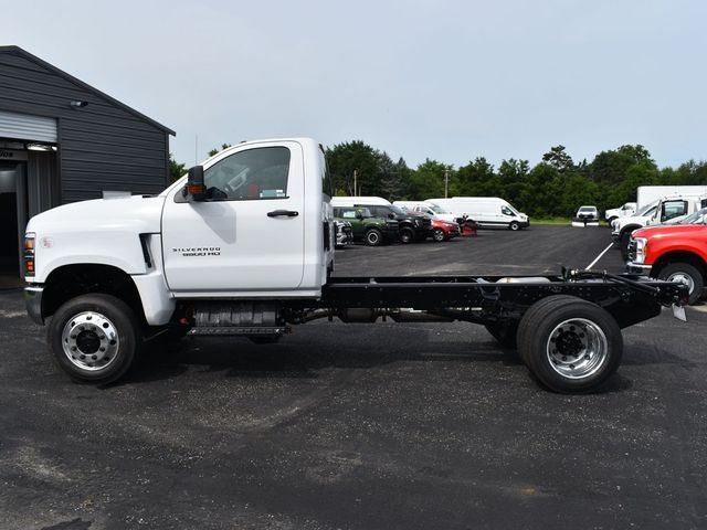 2024 Chevrolet Silverado MD Work Truck