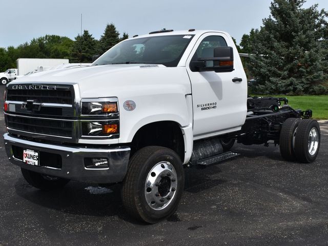 2024 Chevrolet Silverado MD Work Truck