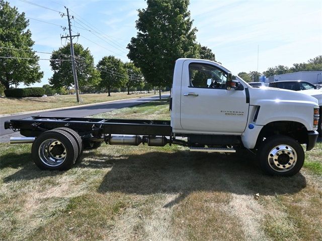 2024 Chevrolet Silverado MD Work Truck