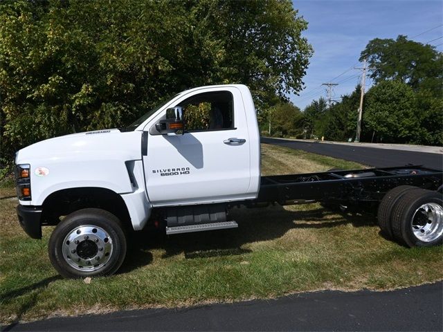 2024 Chevrolet Silverado MD Work Truck