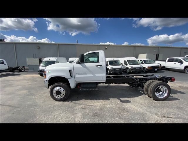 2024 Chevrolet Silverado MD Work Truck