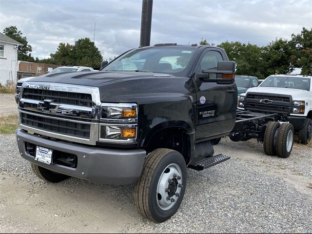 2024 Chevrolet Silverado MD Work Truck