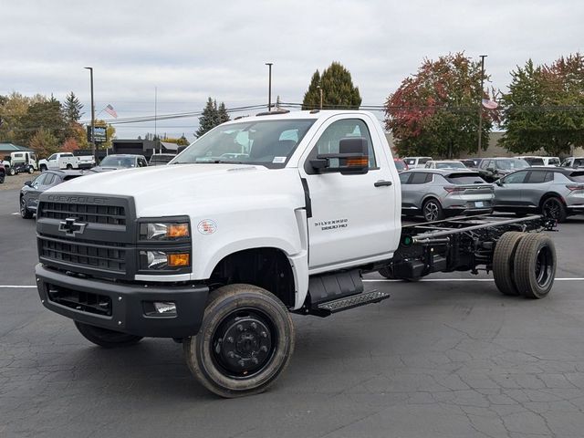 2024 Chevrolet Silverado MD Work Truck