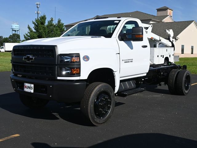 2024 Chevrolet Silverado MD Work Truck