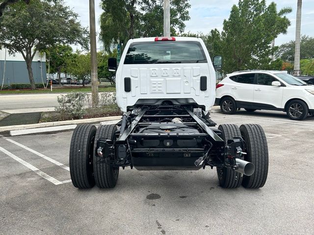 2024 Chevrolet Silverado MD Work Truck