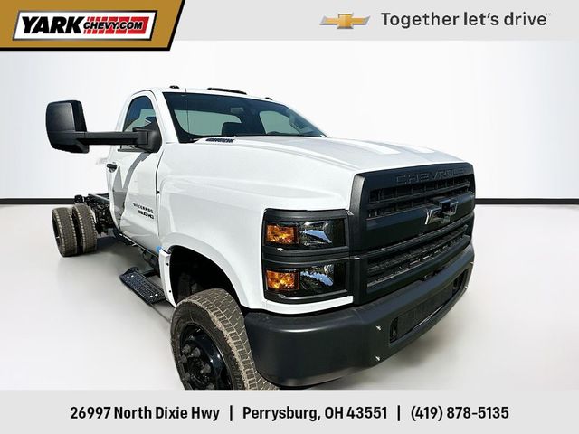 2024 Chevrolet Silverado MD Work Truck