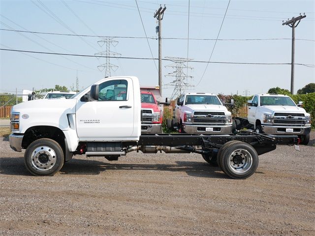 2024 Chevrolet Silverado MD Work Truck