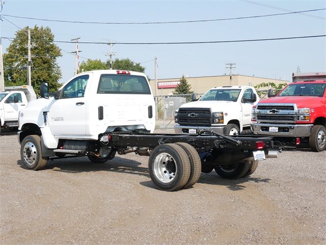 2024 Chevrolet Silverado MD Work Truck