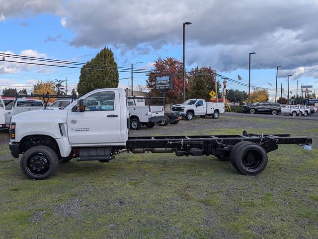 2024 Chevrolet Silverado MD Work Truck