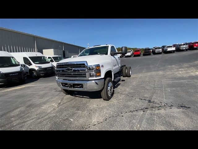 2024 Chevrolet Silverado MD Work Truck