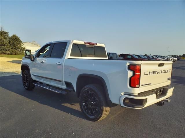 2024 Chevrolet Silverado 2500HD High Country