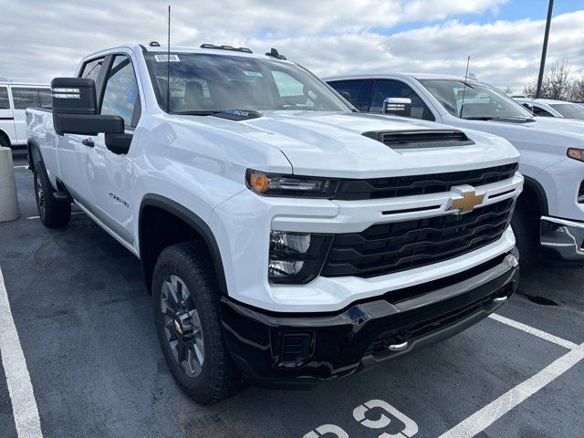 2024 Chevrolet Silverado 2500HD Custom