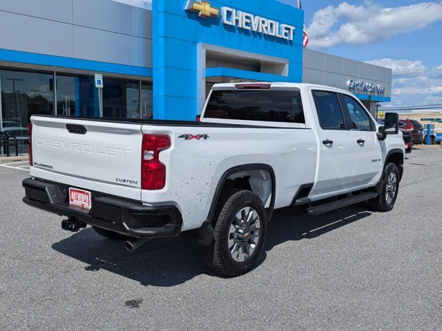 2024 Chevrolet Silverado 2500HD Custom