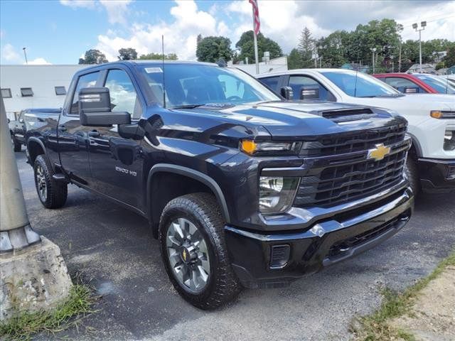 2024 Chevrolet Silverado 2500HD Custom