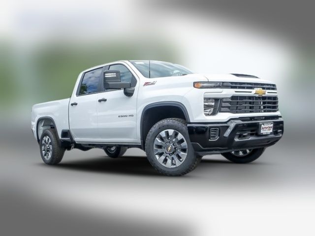 2024 Chevrolet Silverado 2500HD Custom