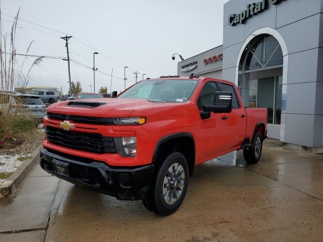 2024 Chevrolet Silverado 2500HD Custom