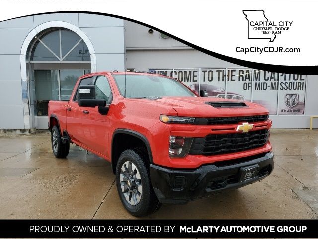 2024 Chevrolet Silverado 2500HD Custom