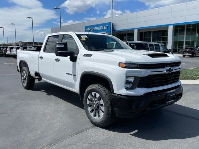 2024 Chevrolet Silverado 2500HD Custom