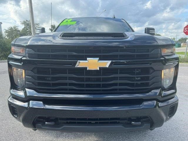 2024 Chevrolet Silverado 2500HD Custom