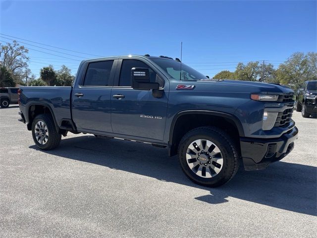 2024 Chevrolet Silverado 2500HD Custom