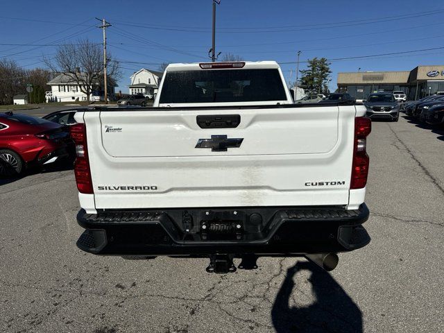 2024 Chevrolet Silverado 2500HD Custom