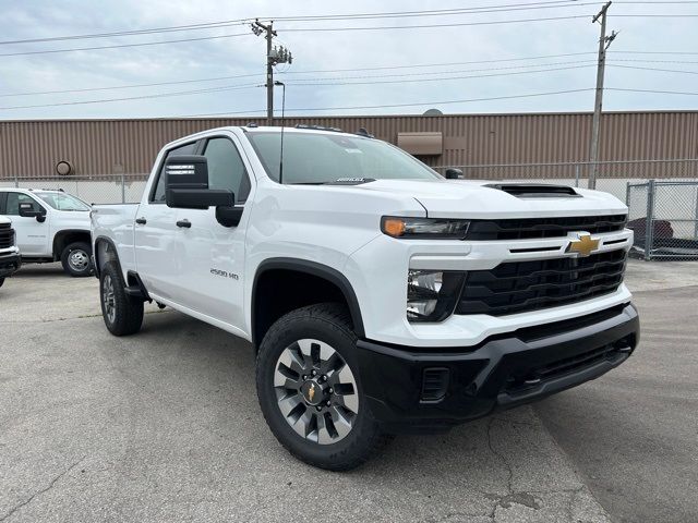 2024 Chevrolet Silverado 2500HD Custom