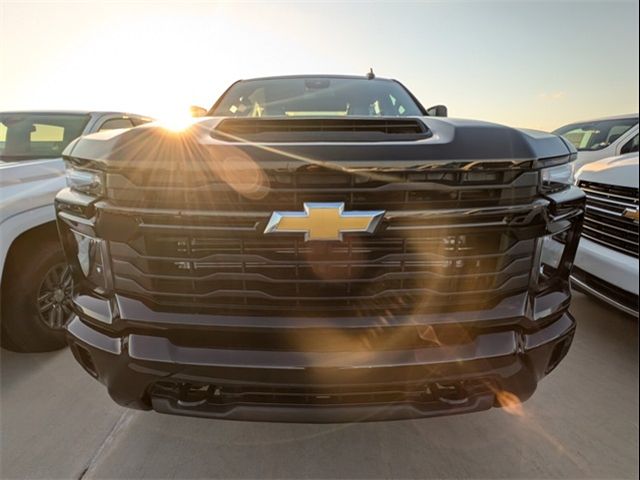 2024 Chevrolet Silverado 2500HD Custom