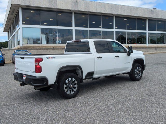 2024 Chevrolet Silverado 2500HD Custom