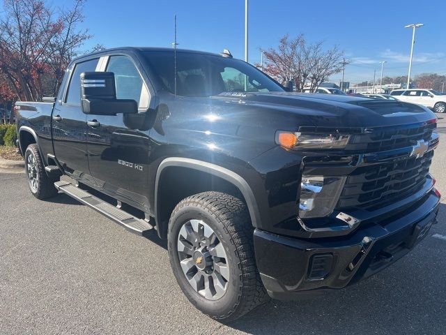 2024 Chevrolet Silverado 2500HD Custom