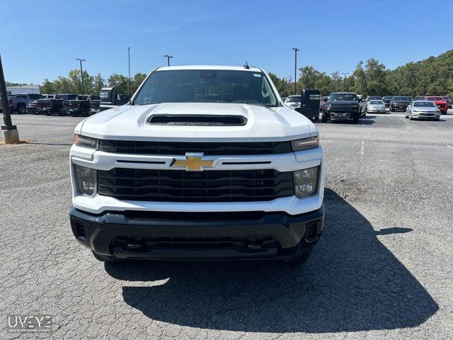 2024 Chevrolet Silverado 2500HD Custom