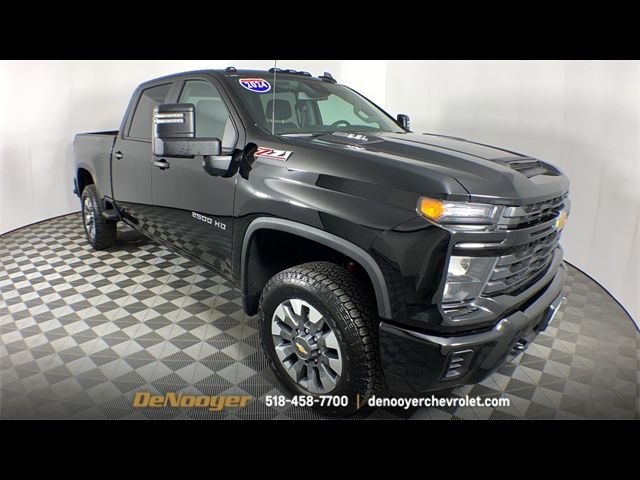 2024 Chevrolet Silverado 2500HD Custom