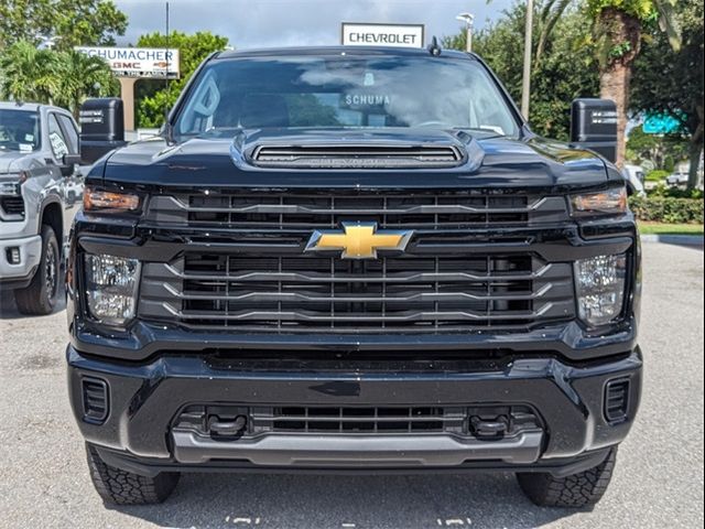 2024 Chevrolet Silverado 2500HD Custom