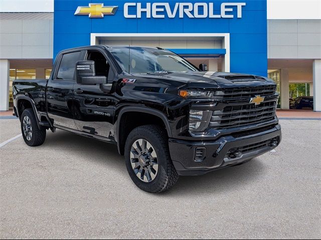 2024 Chevrolet Silverado 2500HD Custom