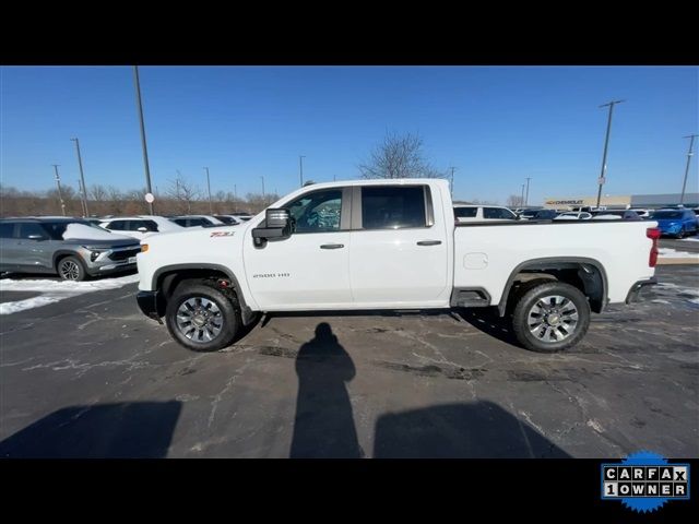 2024 Chevrolet Silverado 2500HD Custom