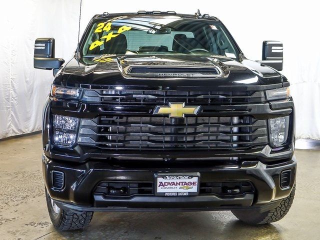 2024 Chevrolet Silverado 2500HD Custom