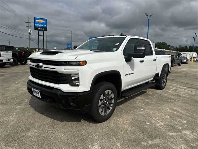 2024 Chevrolet Silverado 2500HD Custom